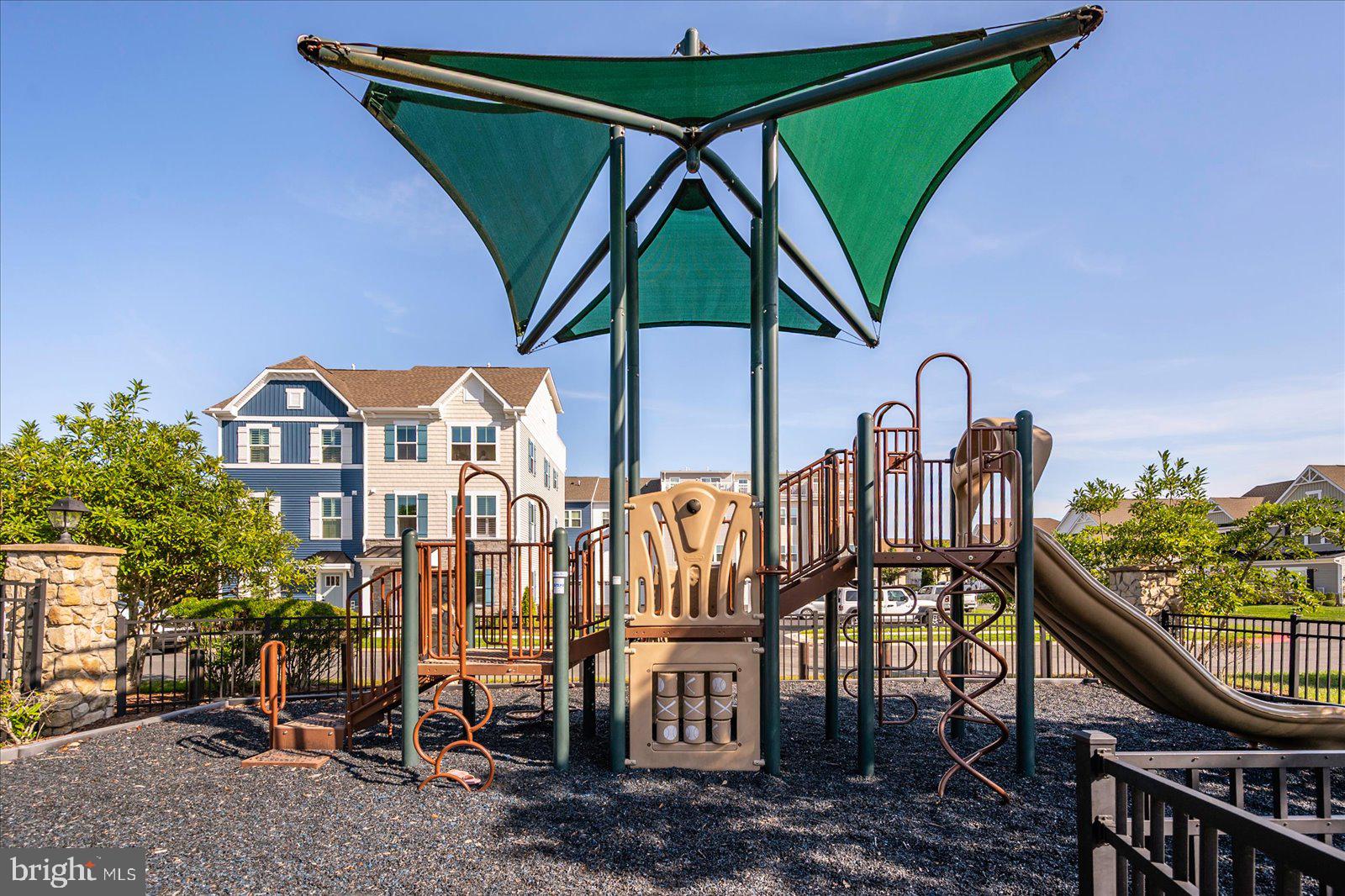 BAYSIDE - Residential