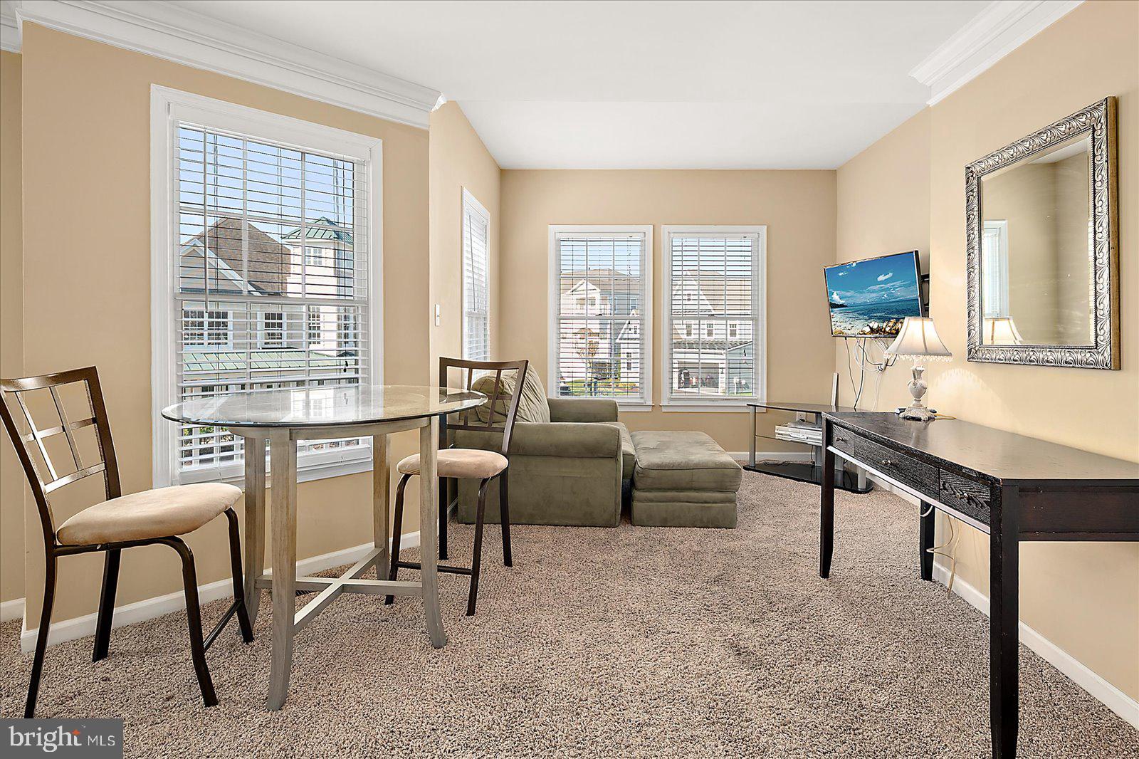 BAYSIDE - Residential