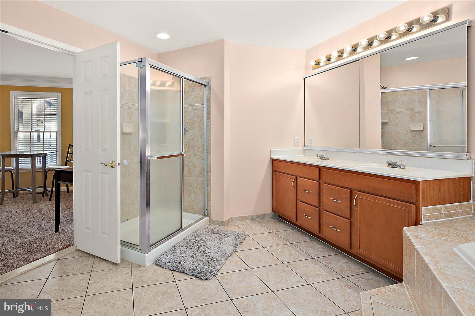 BAYSIDE - Residential