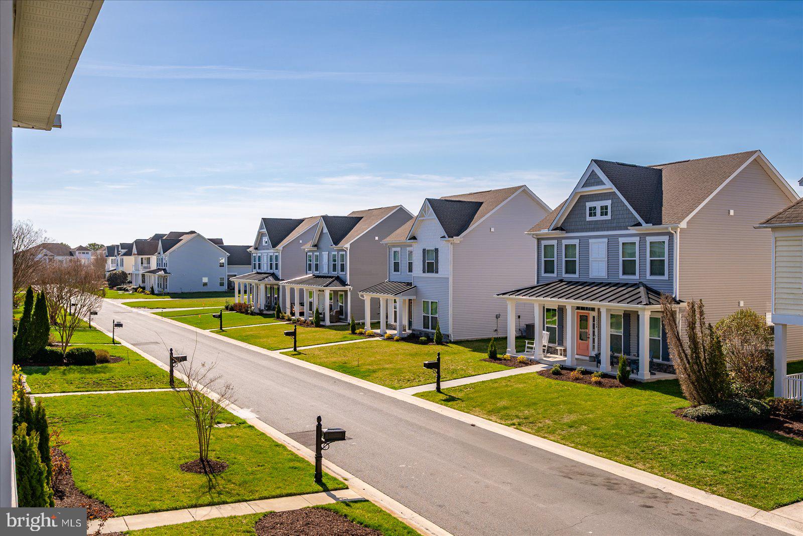 BAYSIDE - Residential