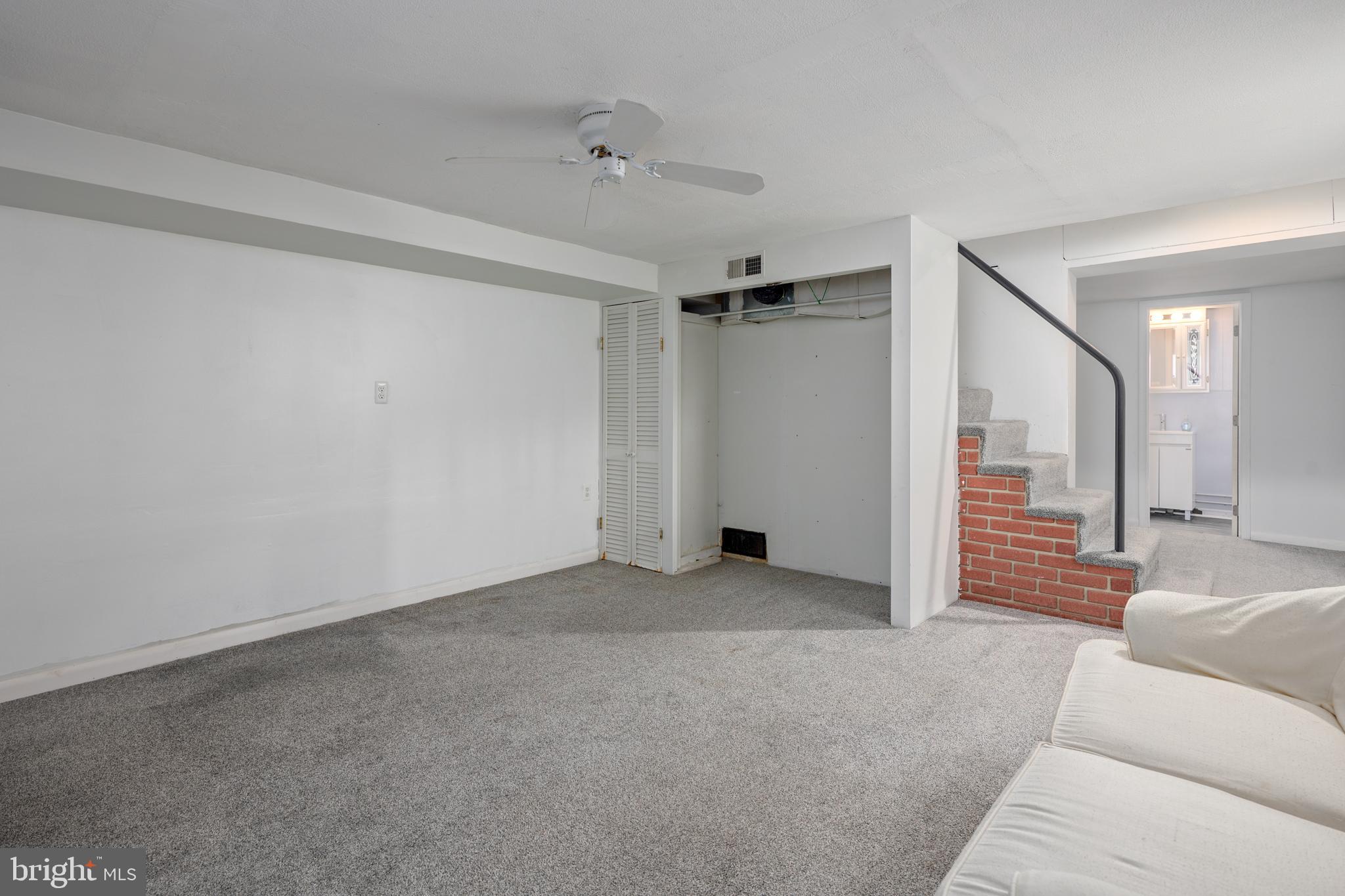 RIDGELEIGH - Residential