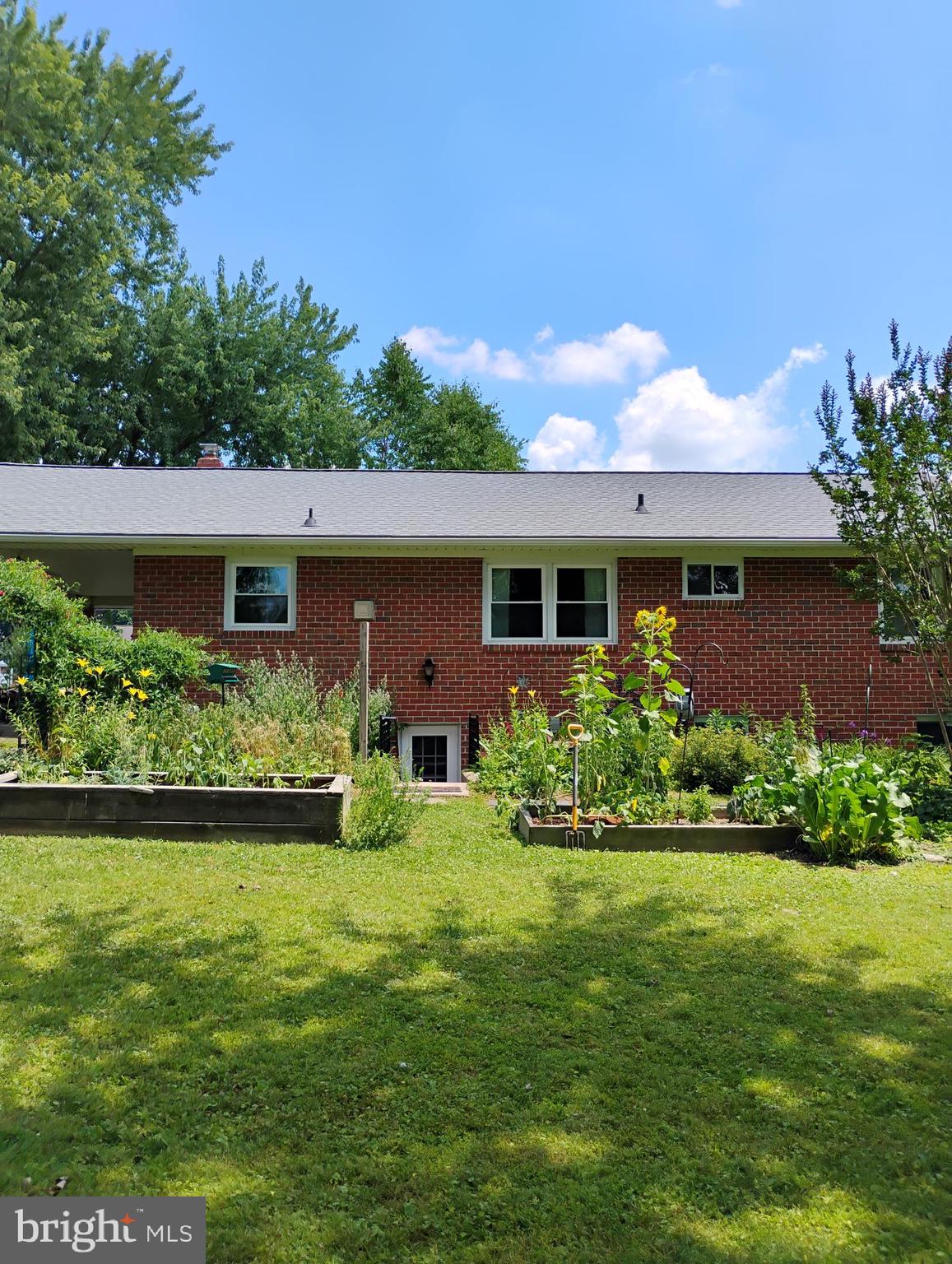 306 MAUSER DRIVE