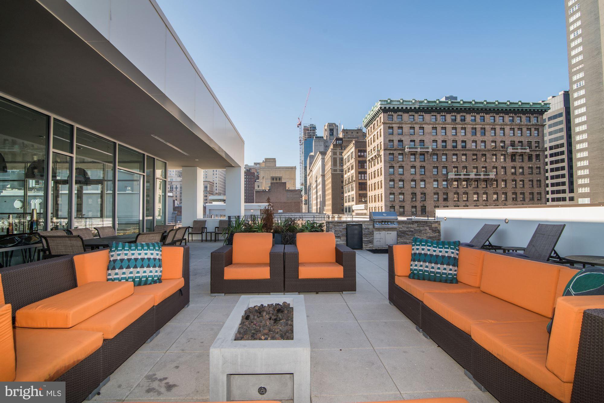 WASHINGTON SQ - Residential Lease