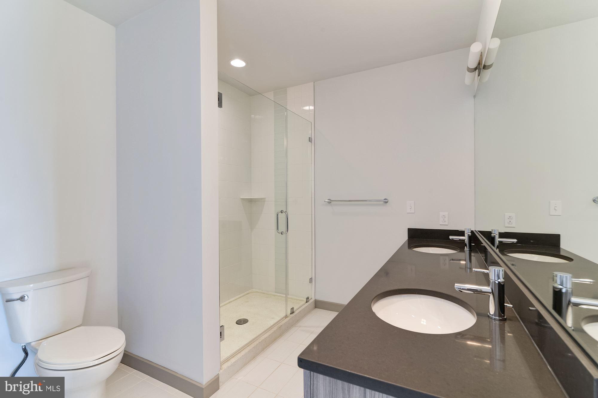 WASHINGTON SQ - Residential Lease