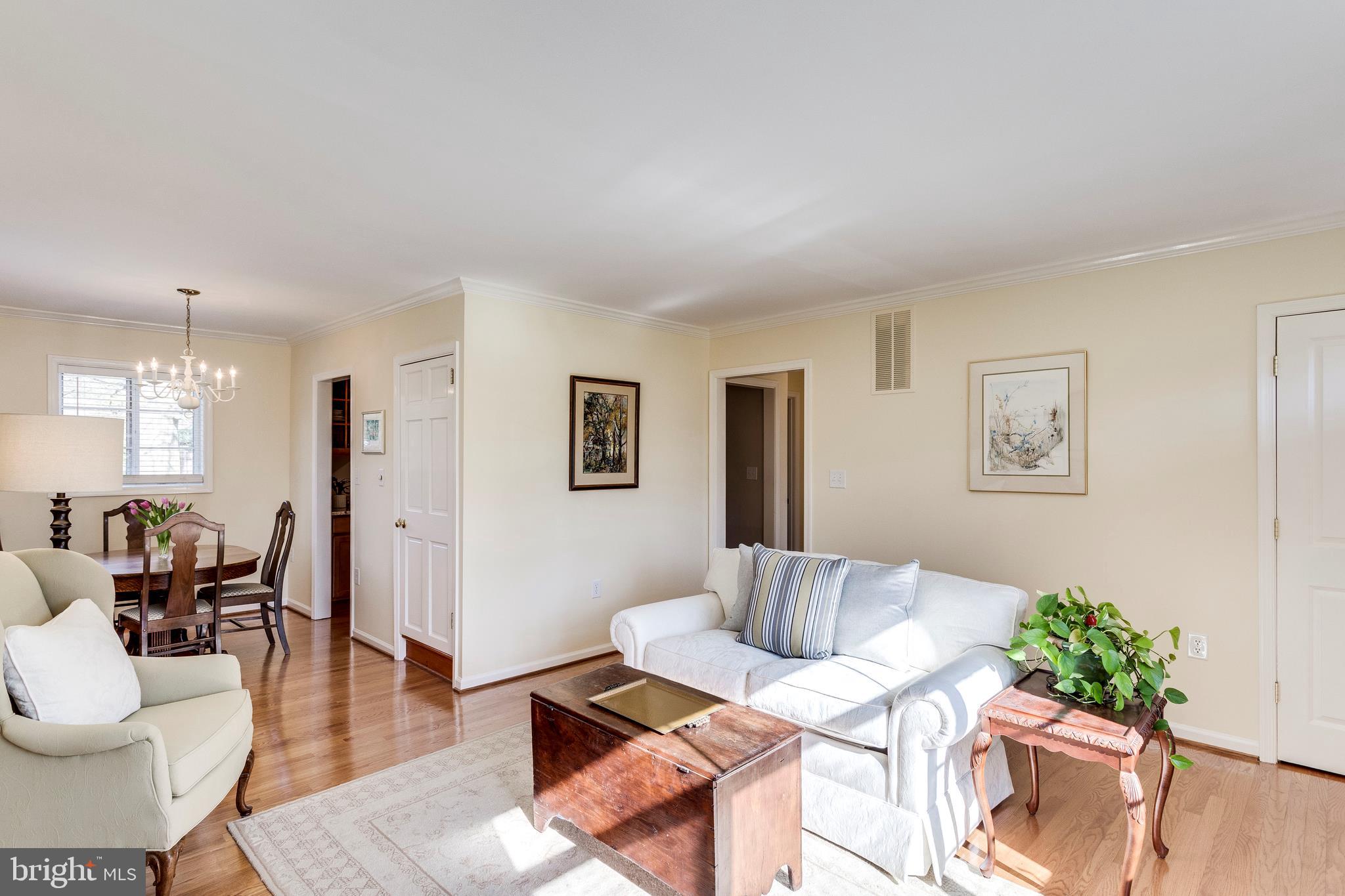 NEW ALEXANDRIA - Residential