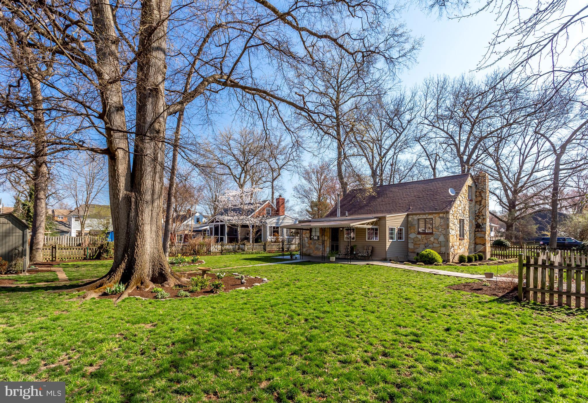 NEW ALEXANDRIA - Residential