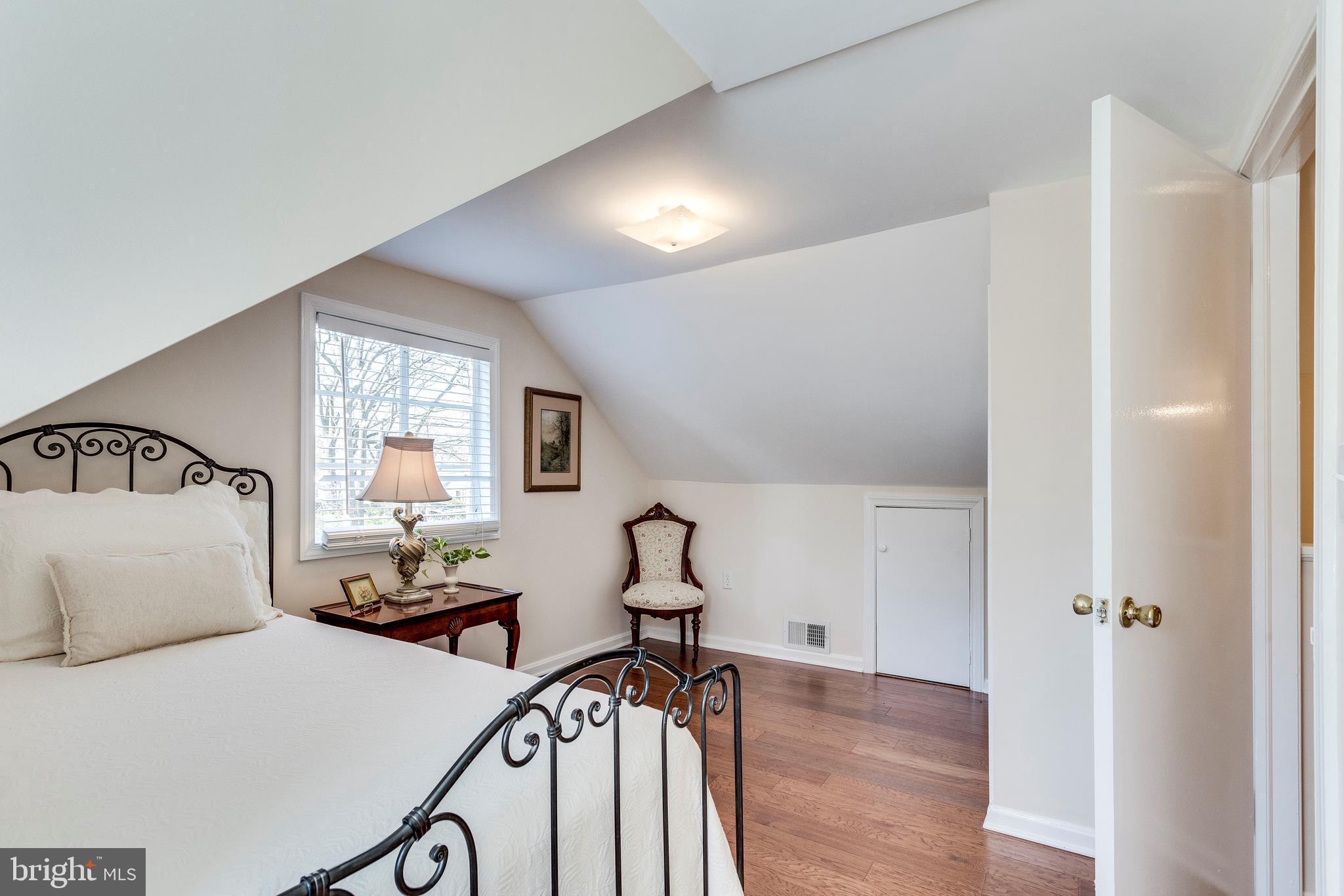 NEW ALEXANDRIA - Residential