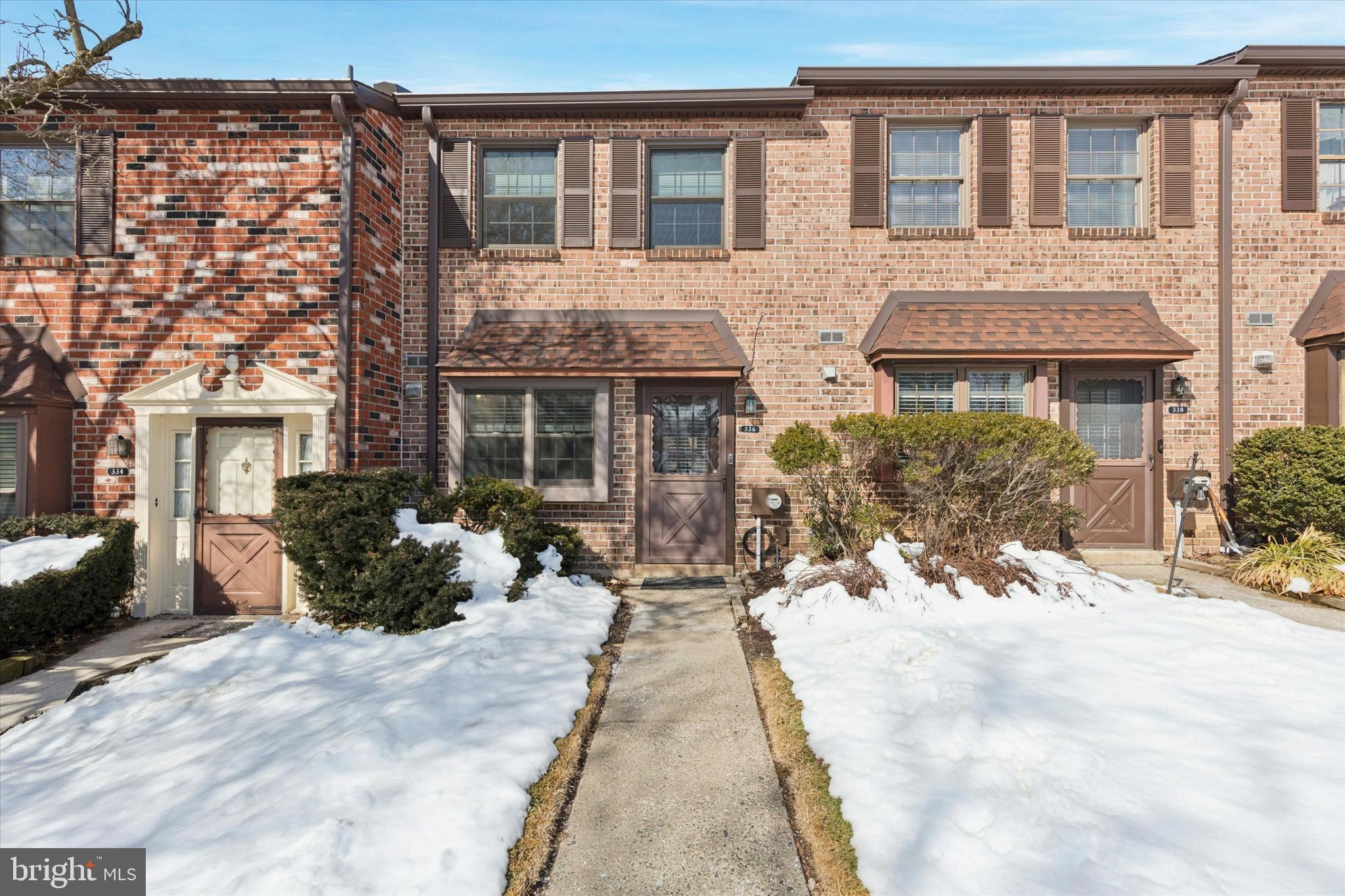 VALLEY GLEN - Residential