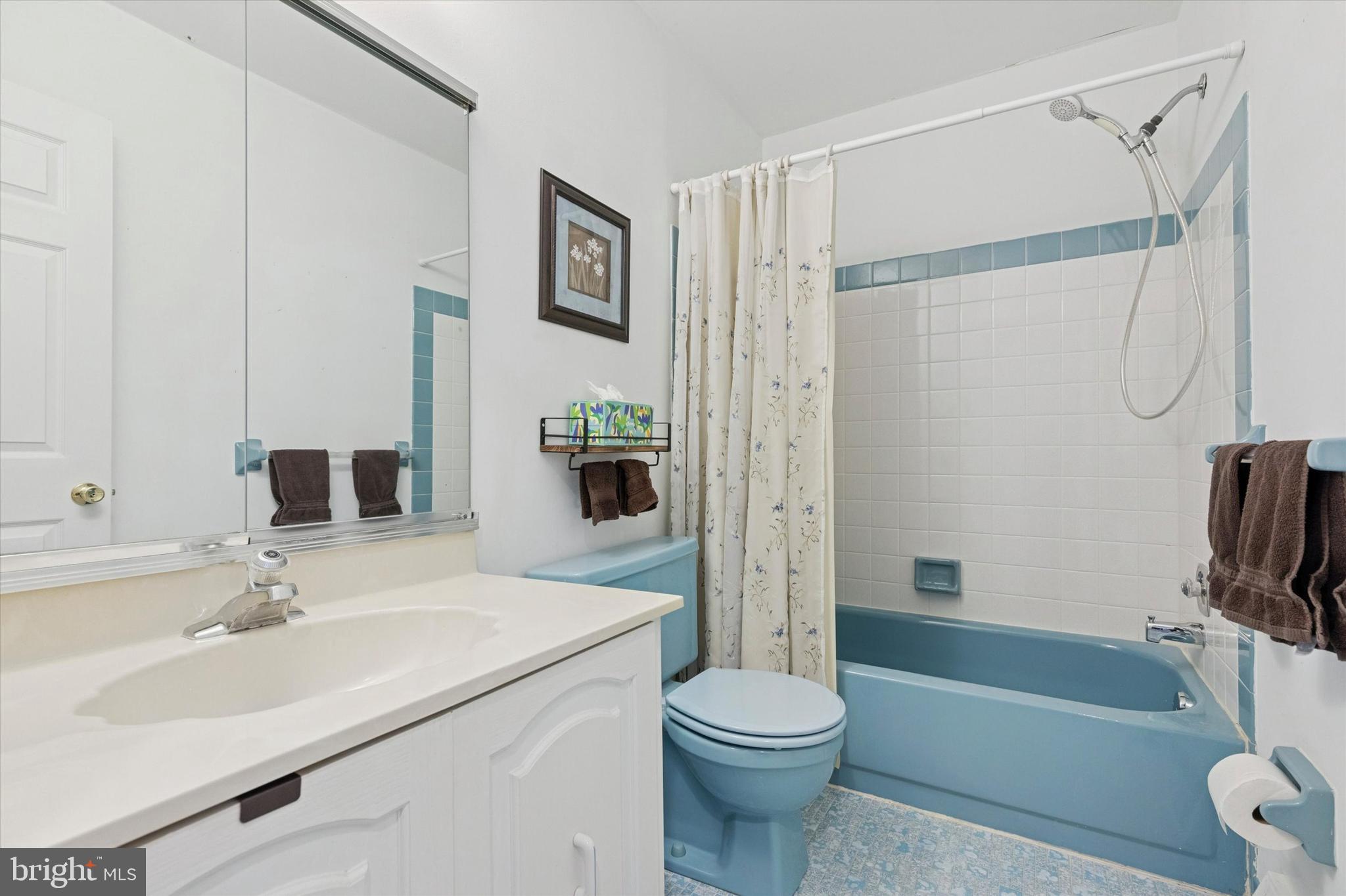 VALLEY GLEN - Residential