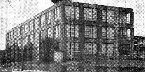 NEEDLEWORKS LOFTS - Residential Lease