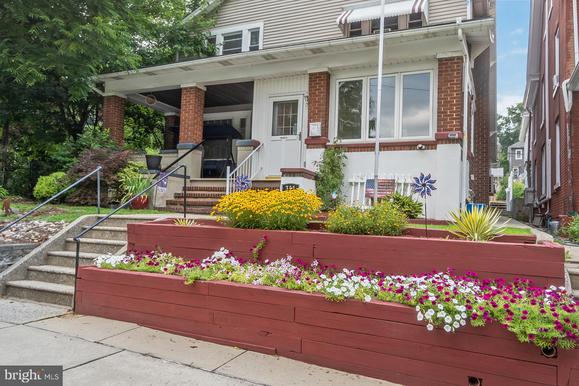 311 LAFAYETTE AVENUE