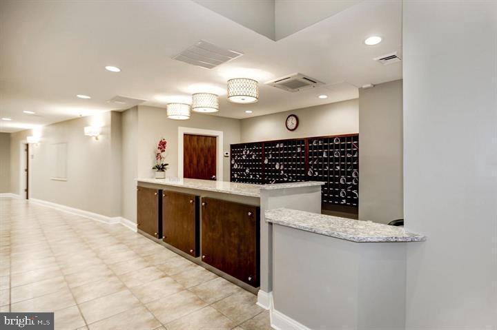5500 HOLMES RUN PARKWAY 318