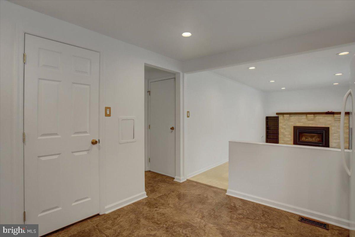 AMBER MEADOWS - Residential