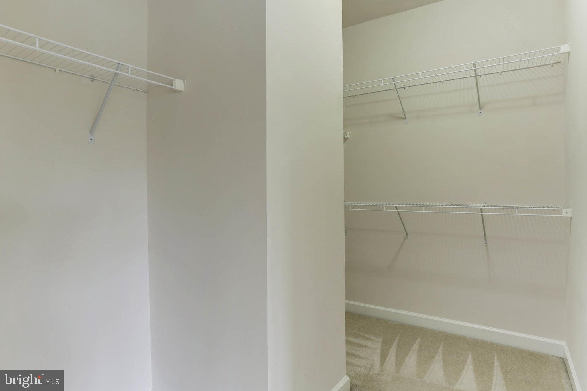 DEEP CREEK VILLAGE - Residential