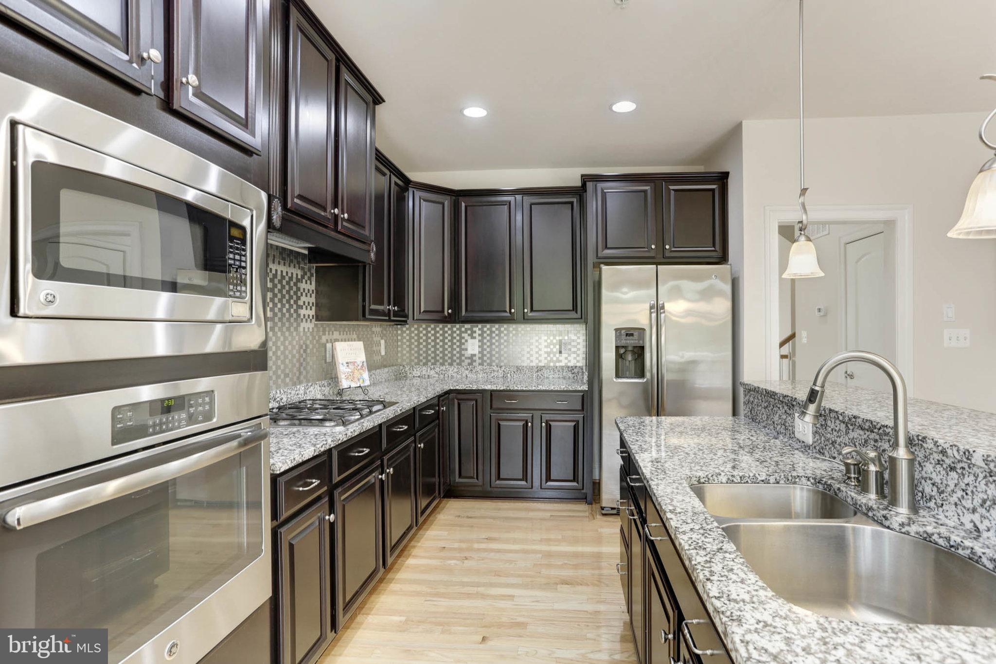 DEEP CREEK VILLAGE - Residential