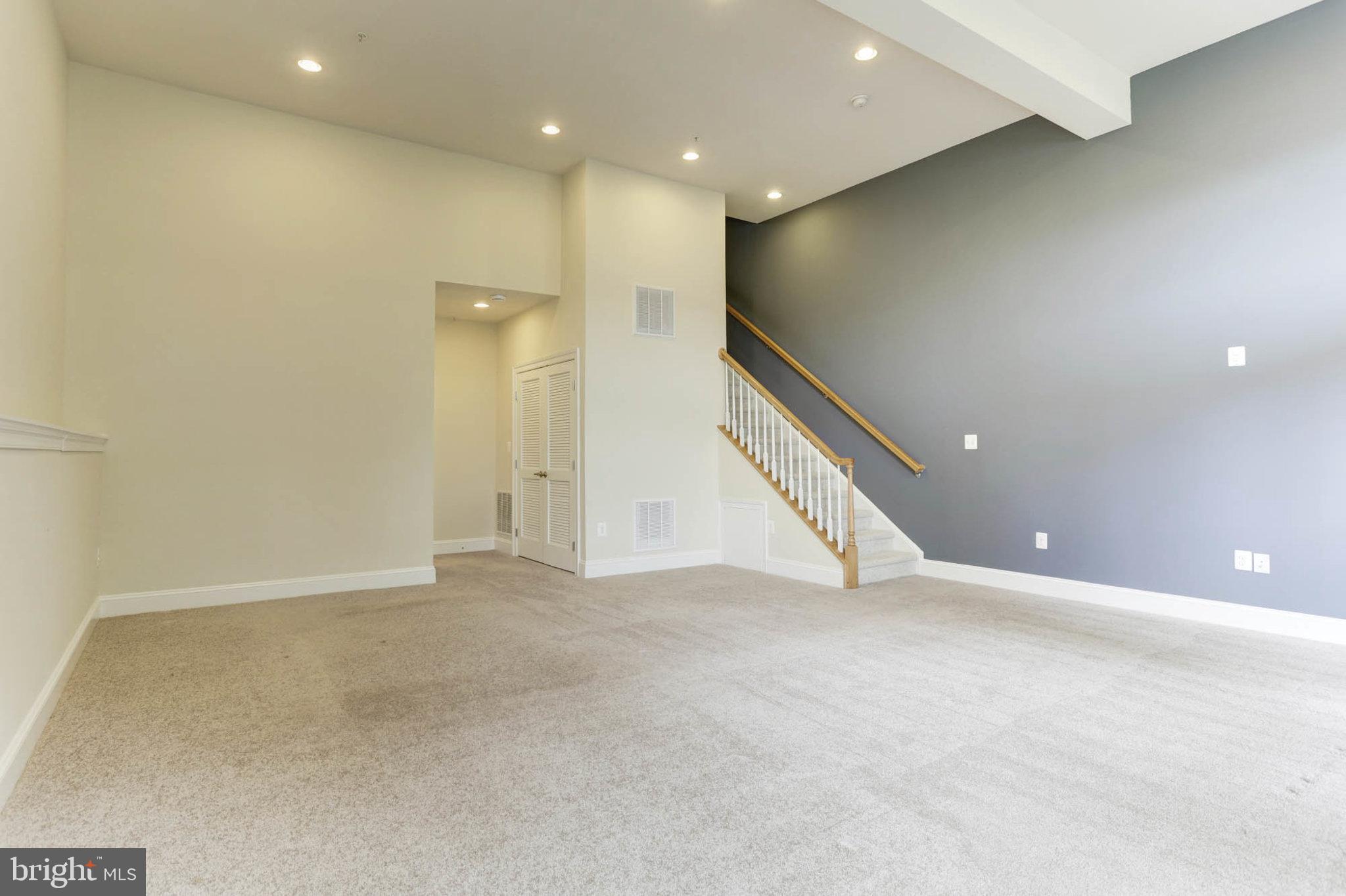 DEEP CREEK VILLAGE - Residential