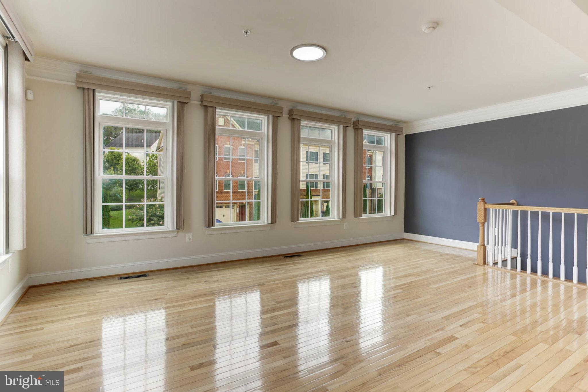 DEEP CREEK VILLAGE - Residential