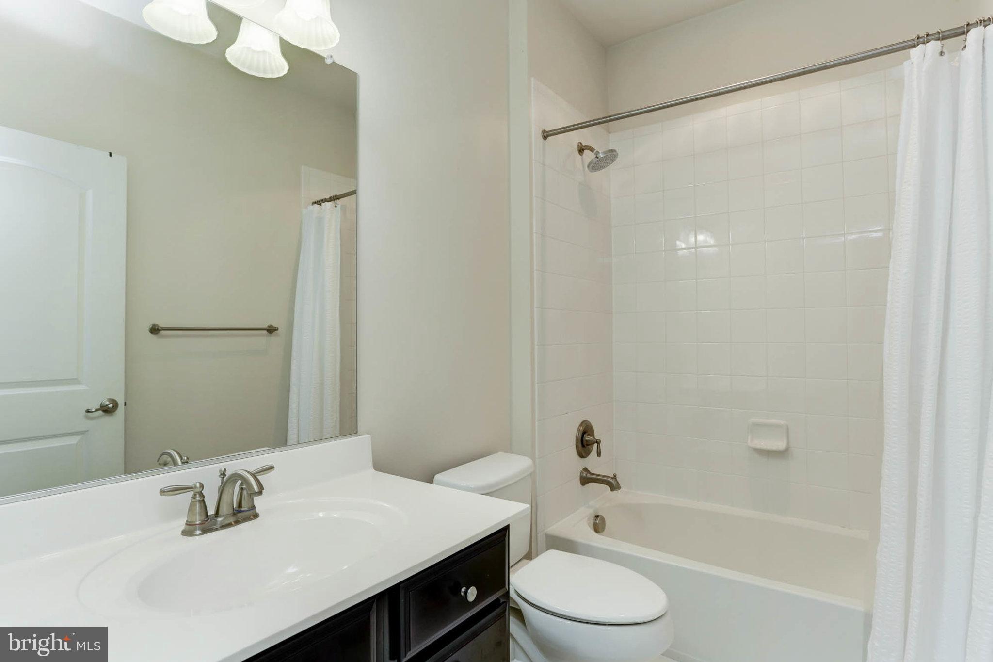 DEEP CREEK VILLAGE - Residential