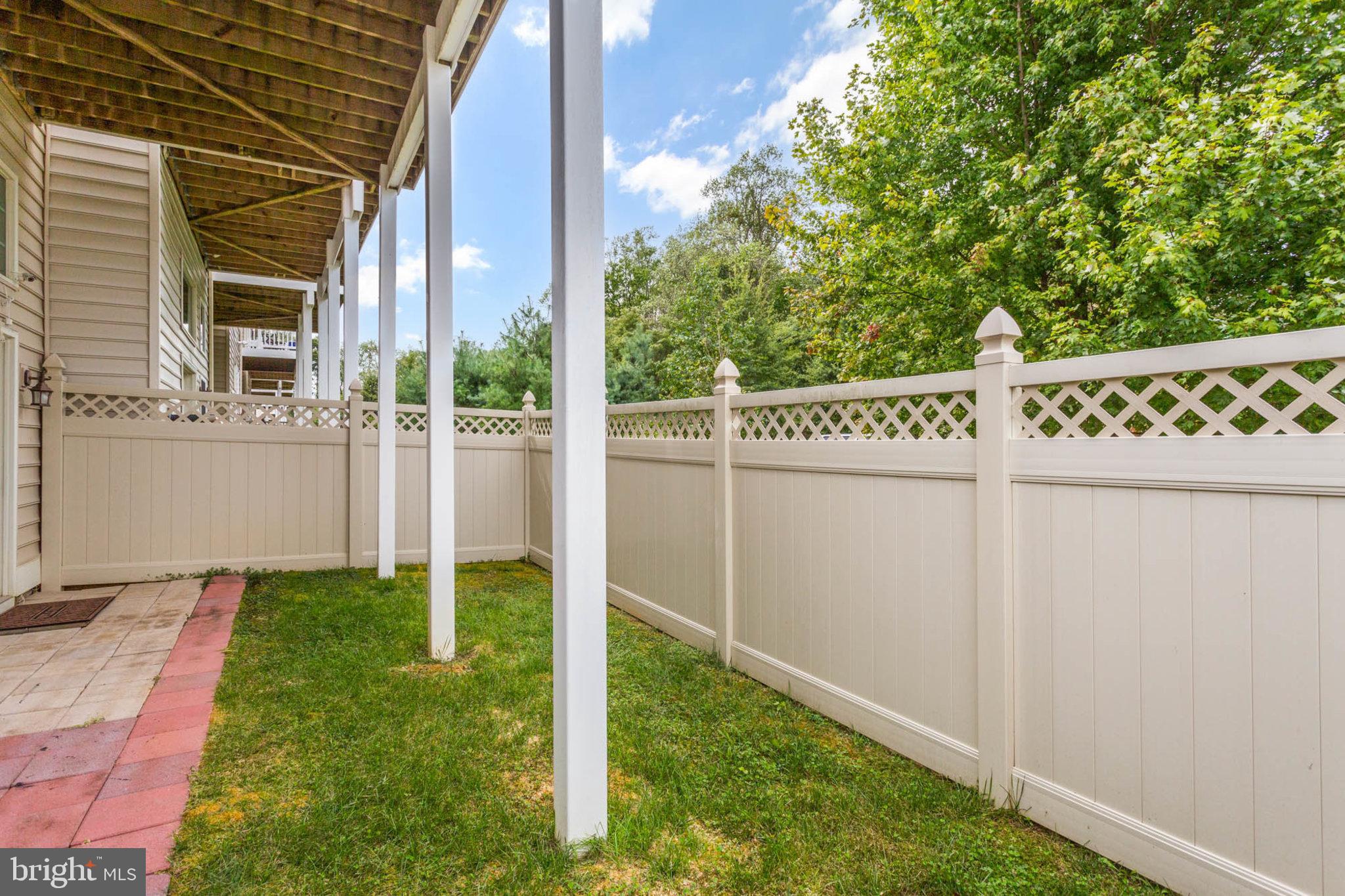 DEEP CREEK VILLAGE - Residential