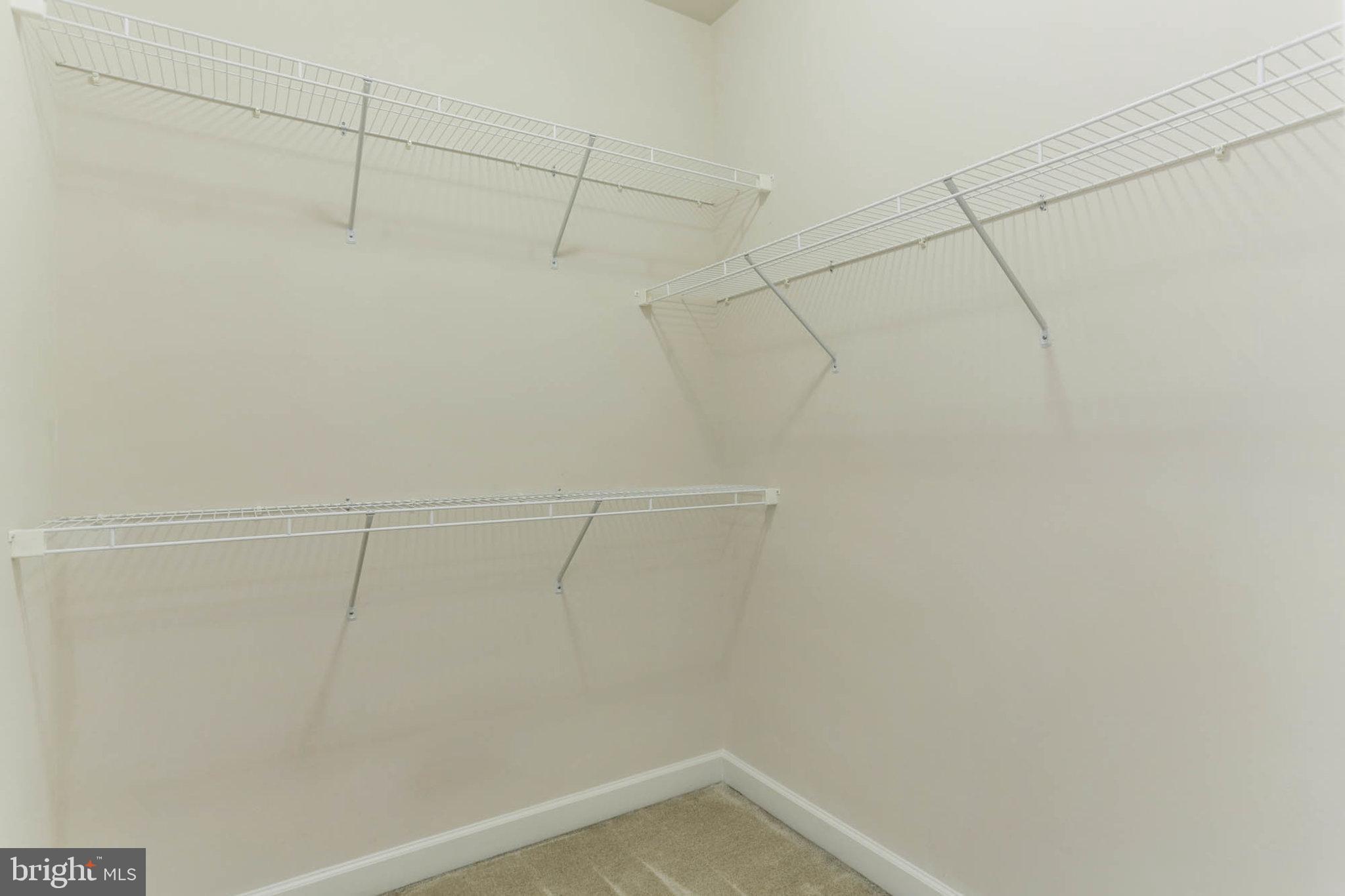 DEEP CREEK VILLAGE - Residential