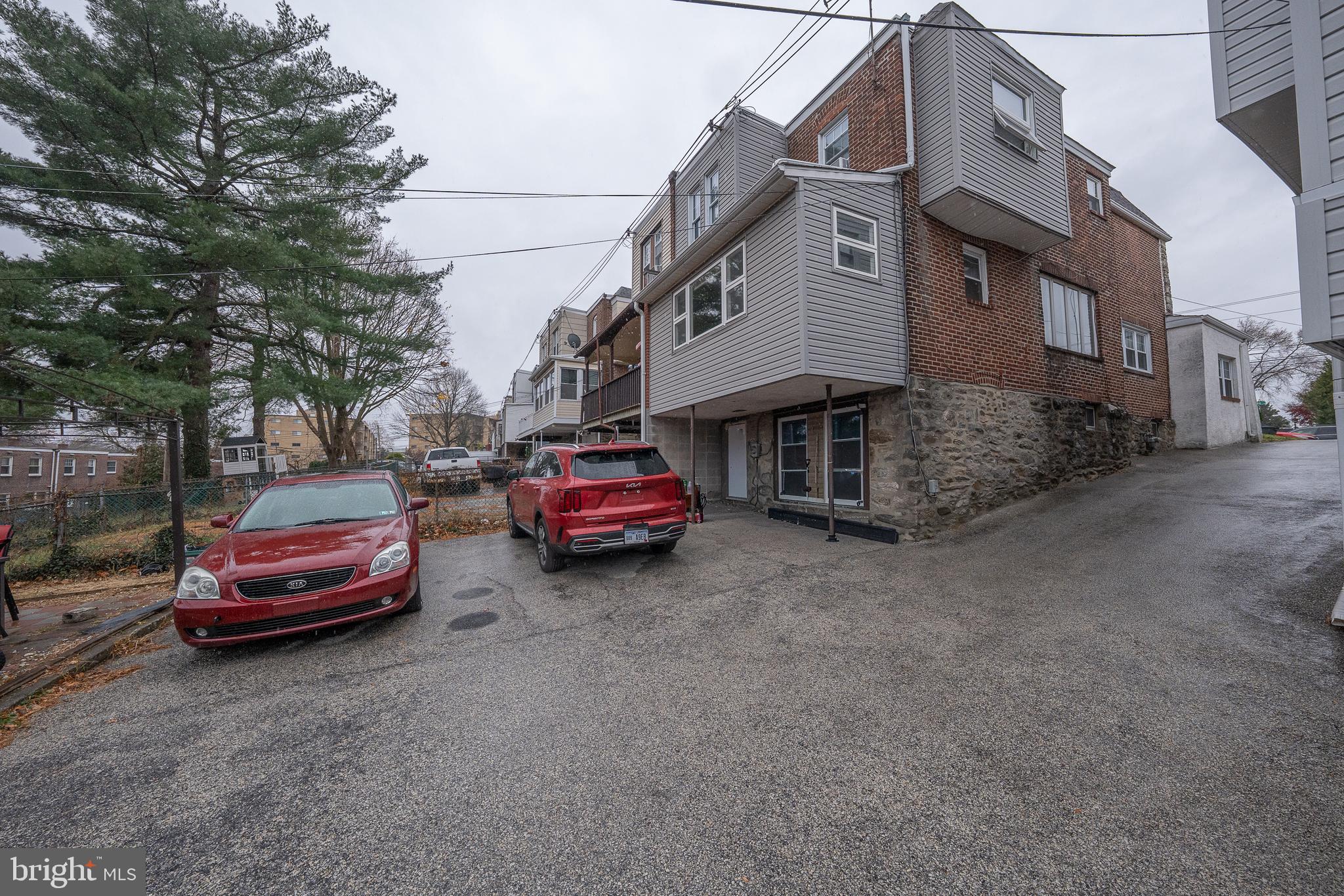 ARONIMINK - Residential