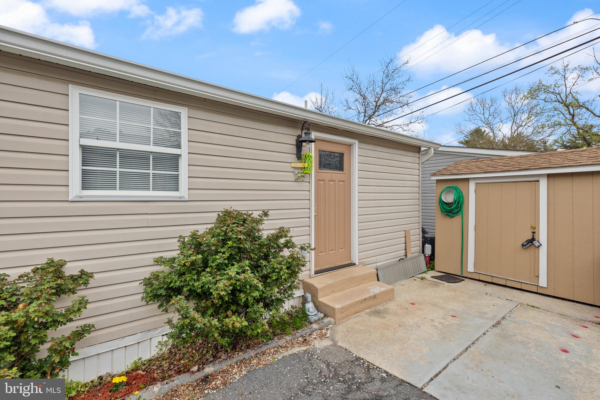 5 S GAIL STREET