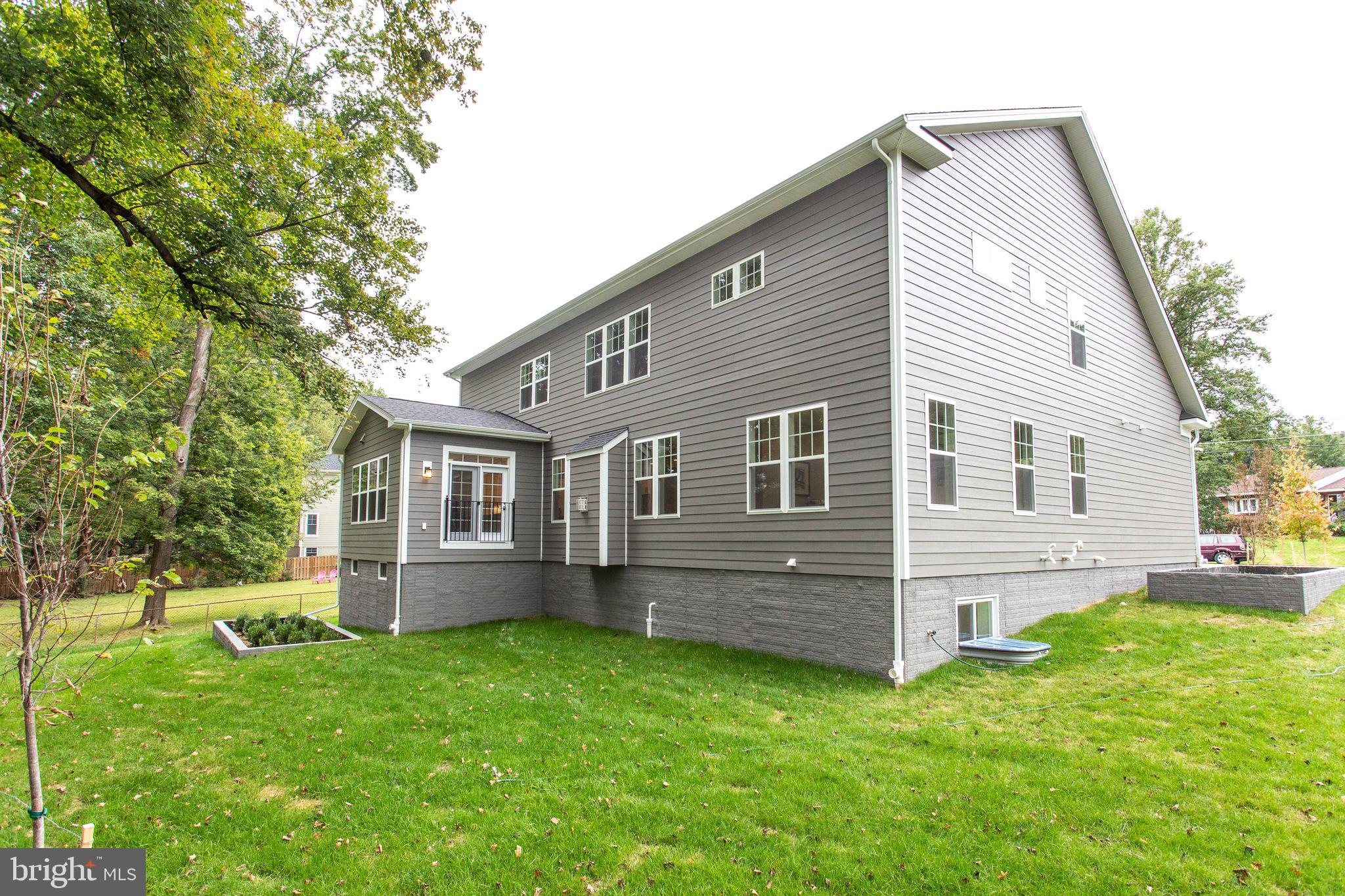 HAYWOOD - Residential