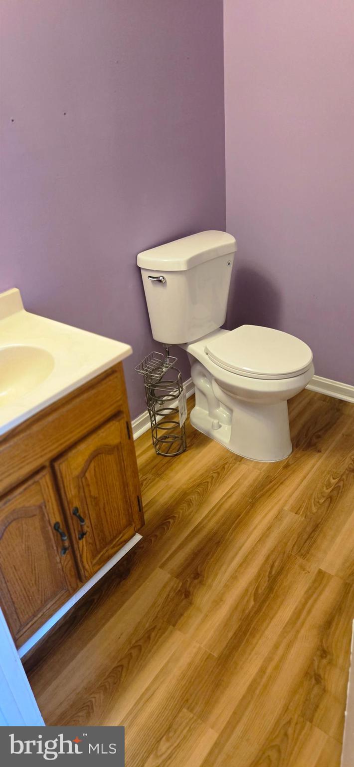 WESTLAKE VILLAGE - Residential Lease