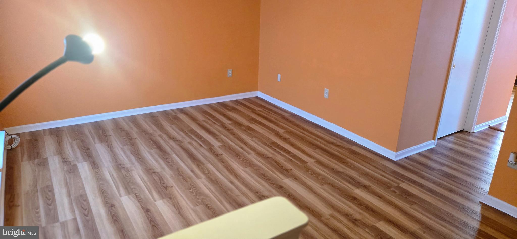 WESTLAKE VILLAGE - Residential Lease