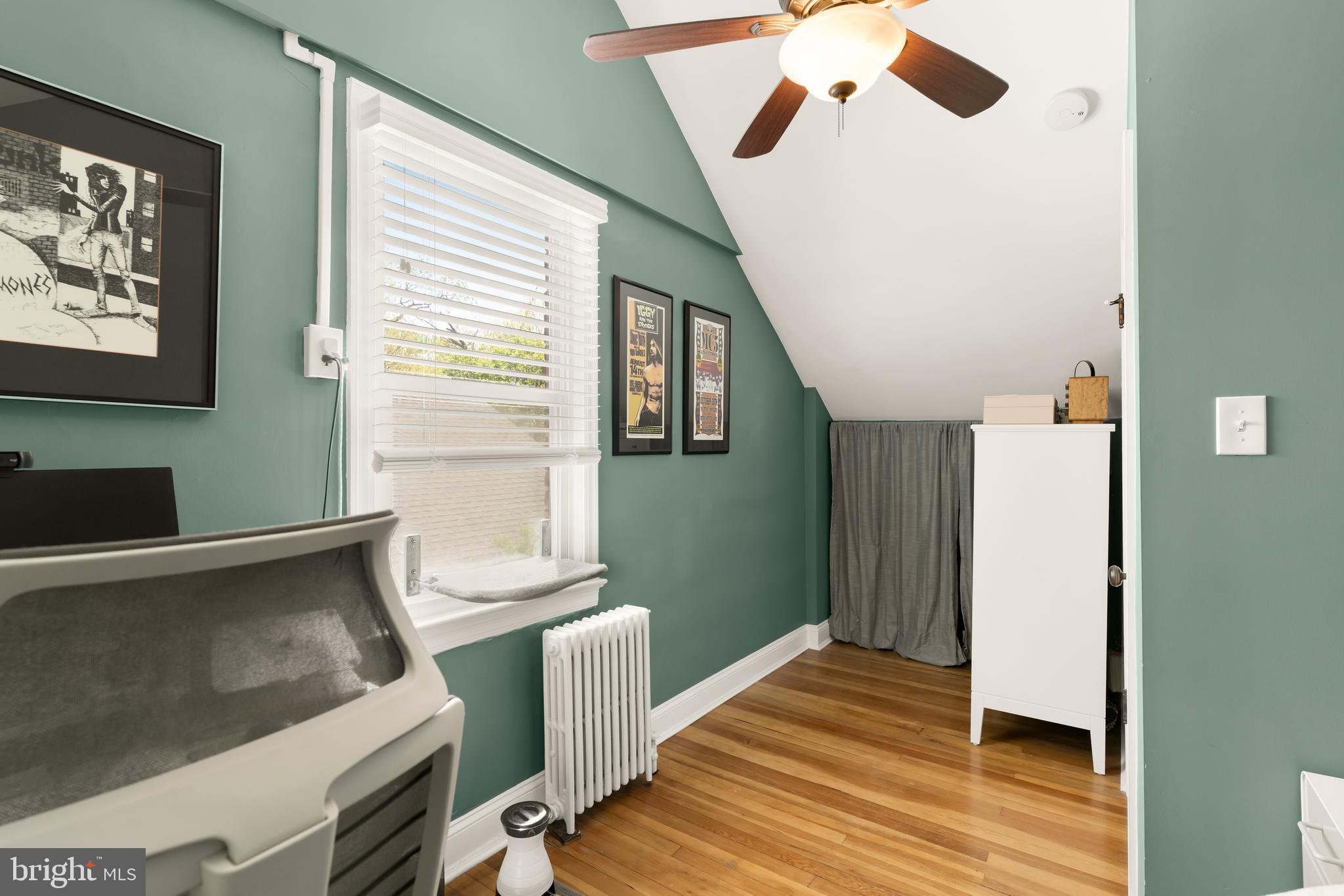 BRENTWOOD - Residential Lease