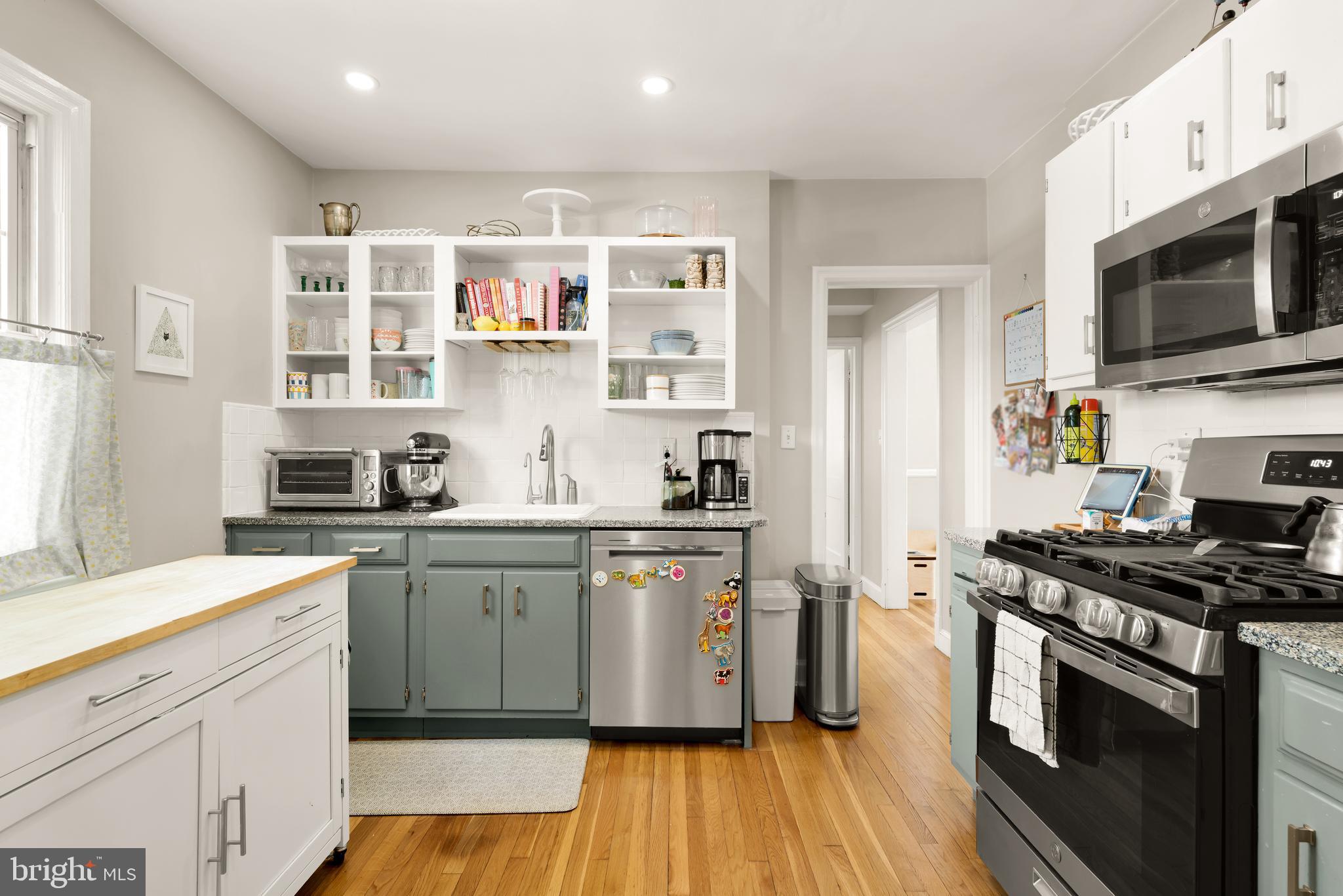 BRENTWOOD - Residential Lease