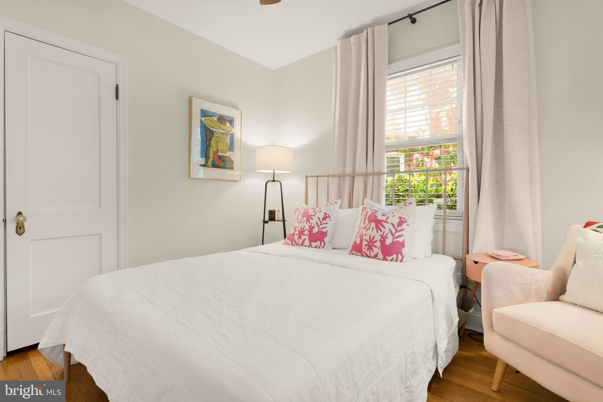 BRENTWOOD - Residential Lease