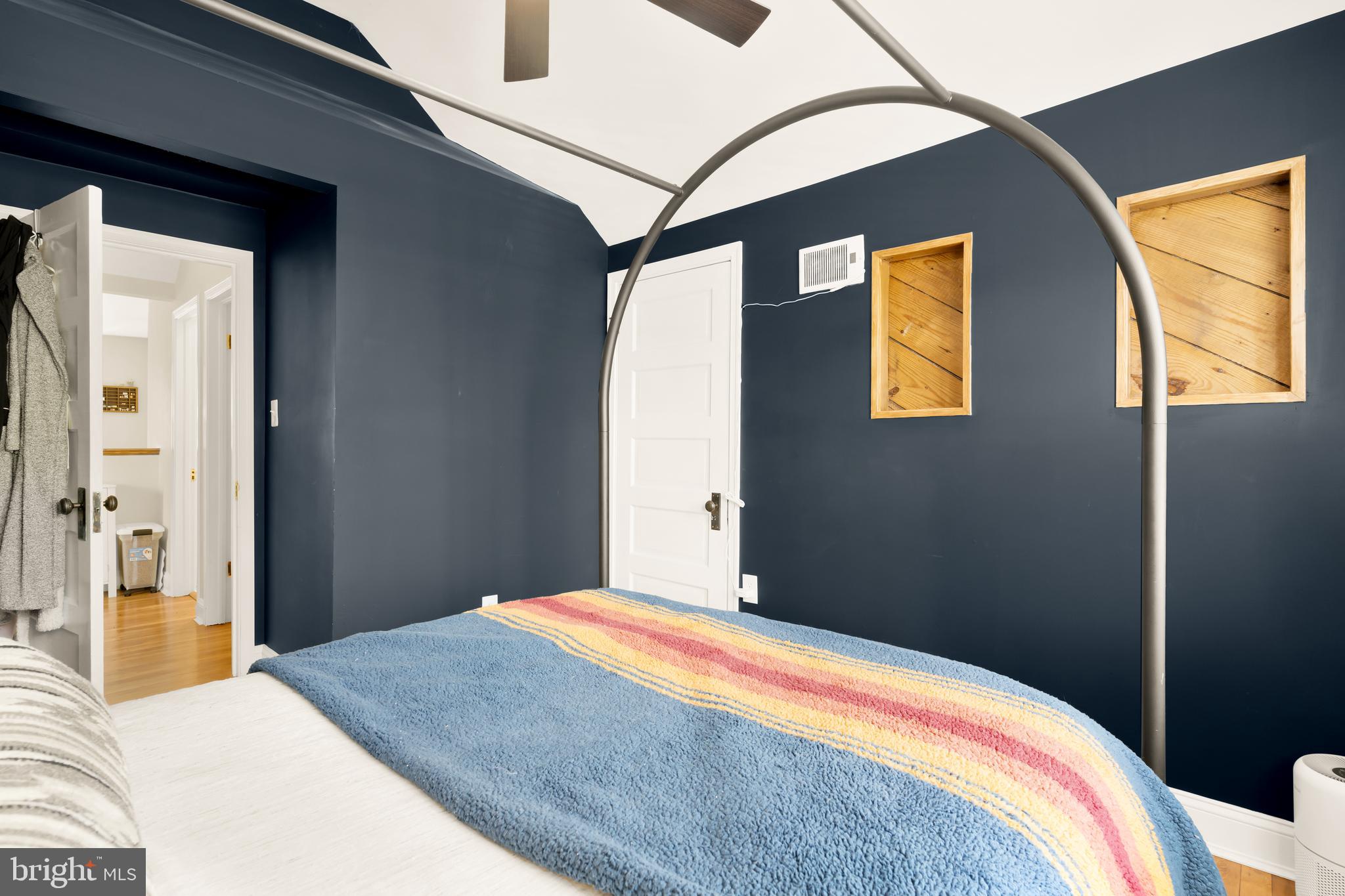 BRENTWOOD - Residential Lease