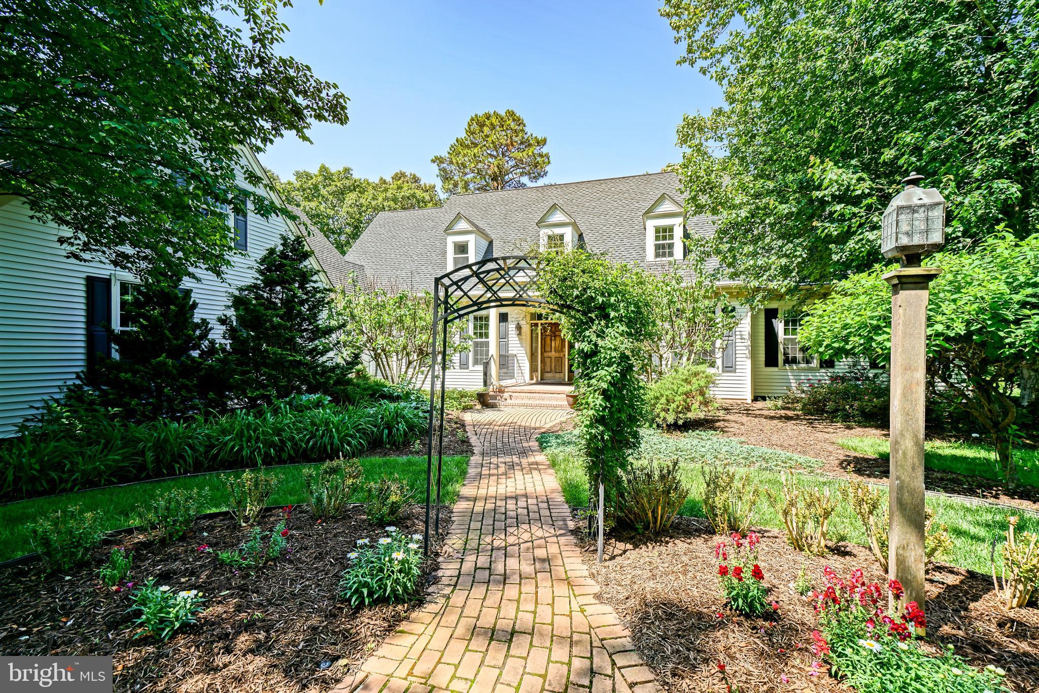 6 BLUE HERON DRIVE