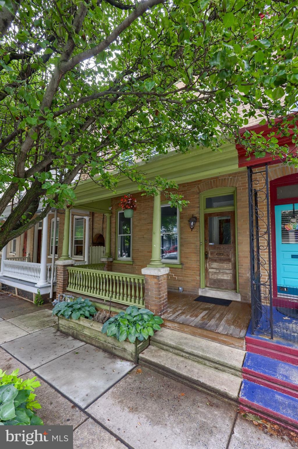 Photo of 322-1/2 W Lemon St, Lancaster, PA 17603 (MLS # PALA2055286)