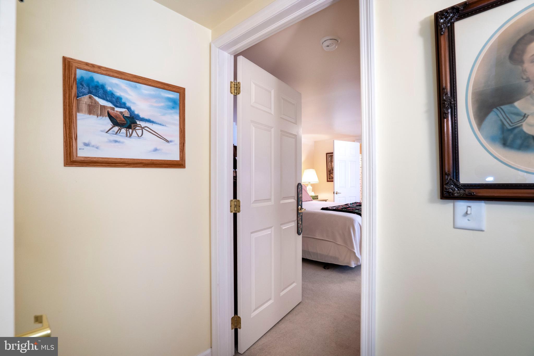 ENGLISH MEADOWS - Residential