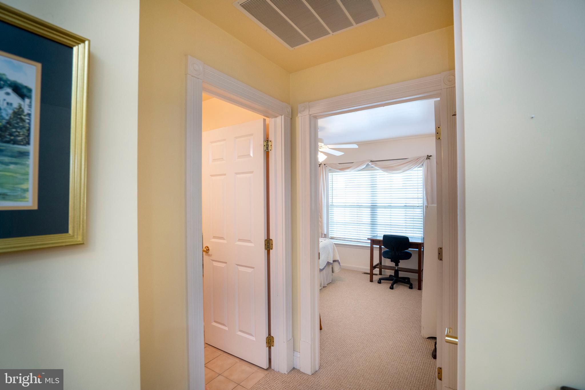 ENGLISH MEADOWS - Residential