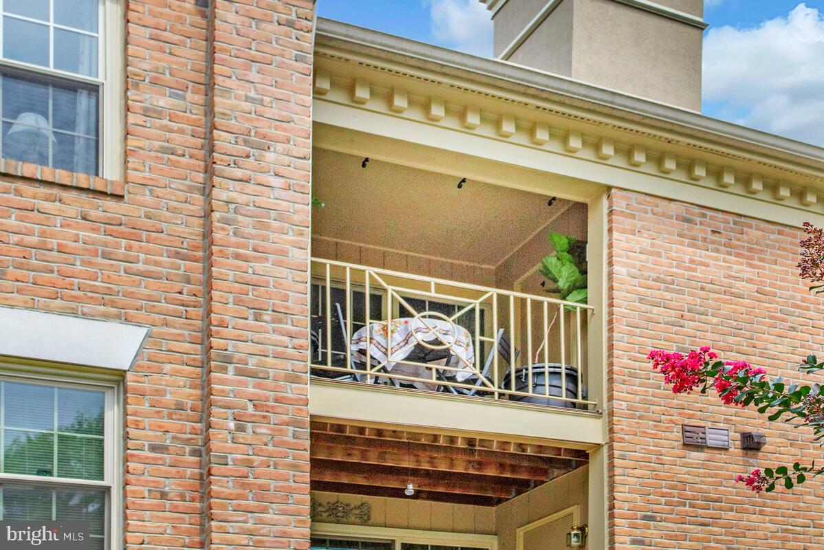 RAINFLOWER/LOVETON - Residential