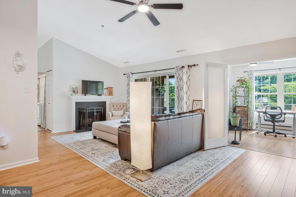 RAINFLOWER/LOVETON - Residential