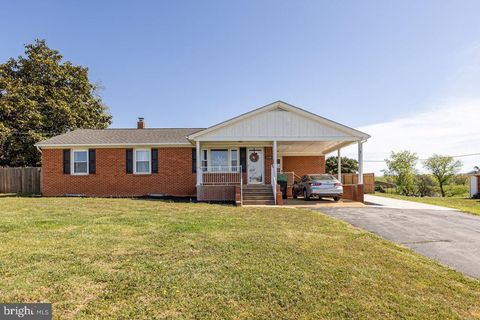 2266 HONEYVILLE ROAD STANLEY VA 22851