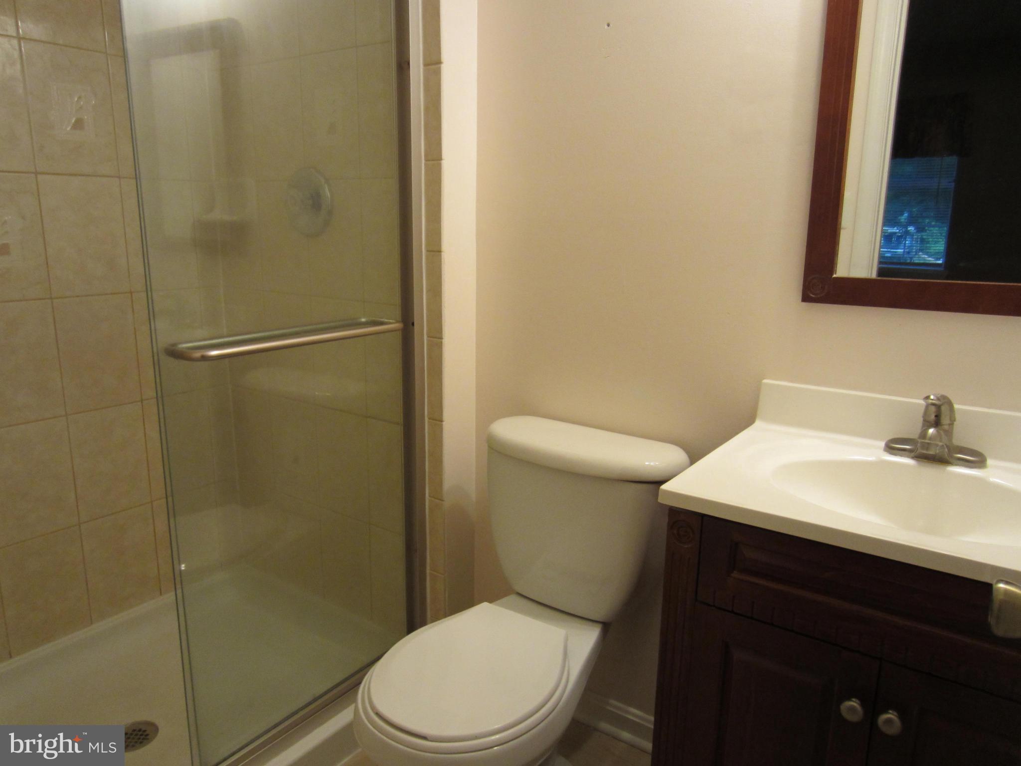 BARET HGHTS/ QANTICO DEV - Residential Lease