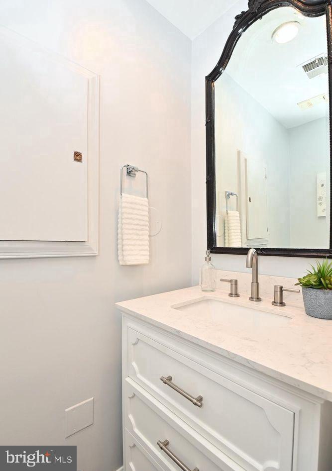 WATERGATE OF ALEXANDRIA - Residential