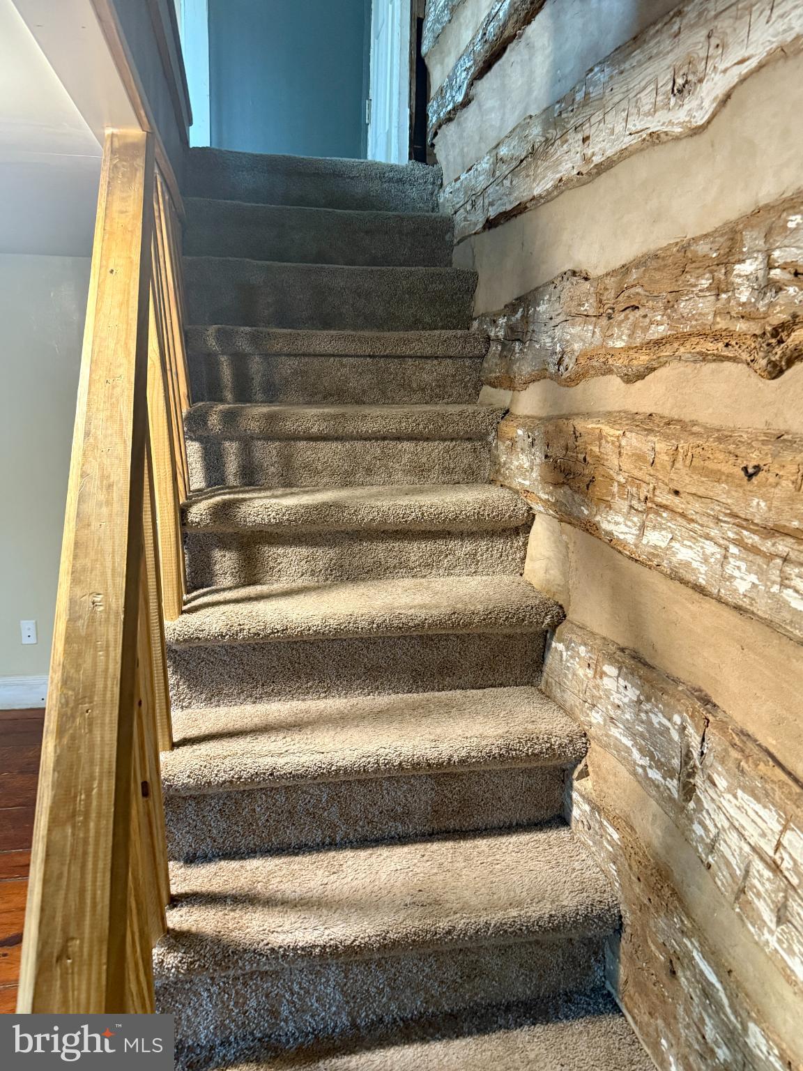 131 S MASSANUTEN STREET