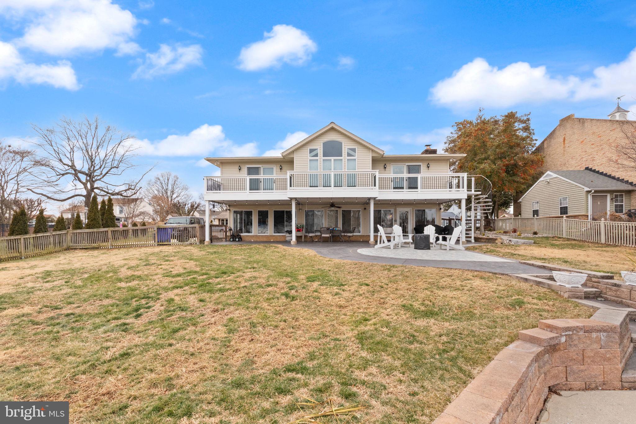 RUMSEY ISLAND - Residential