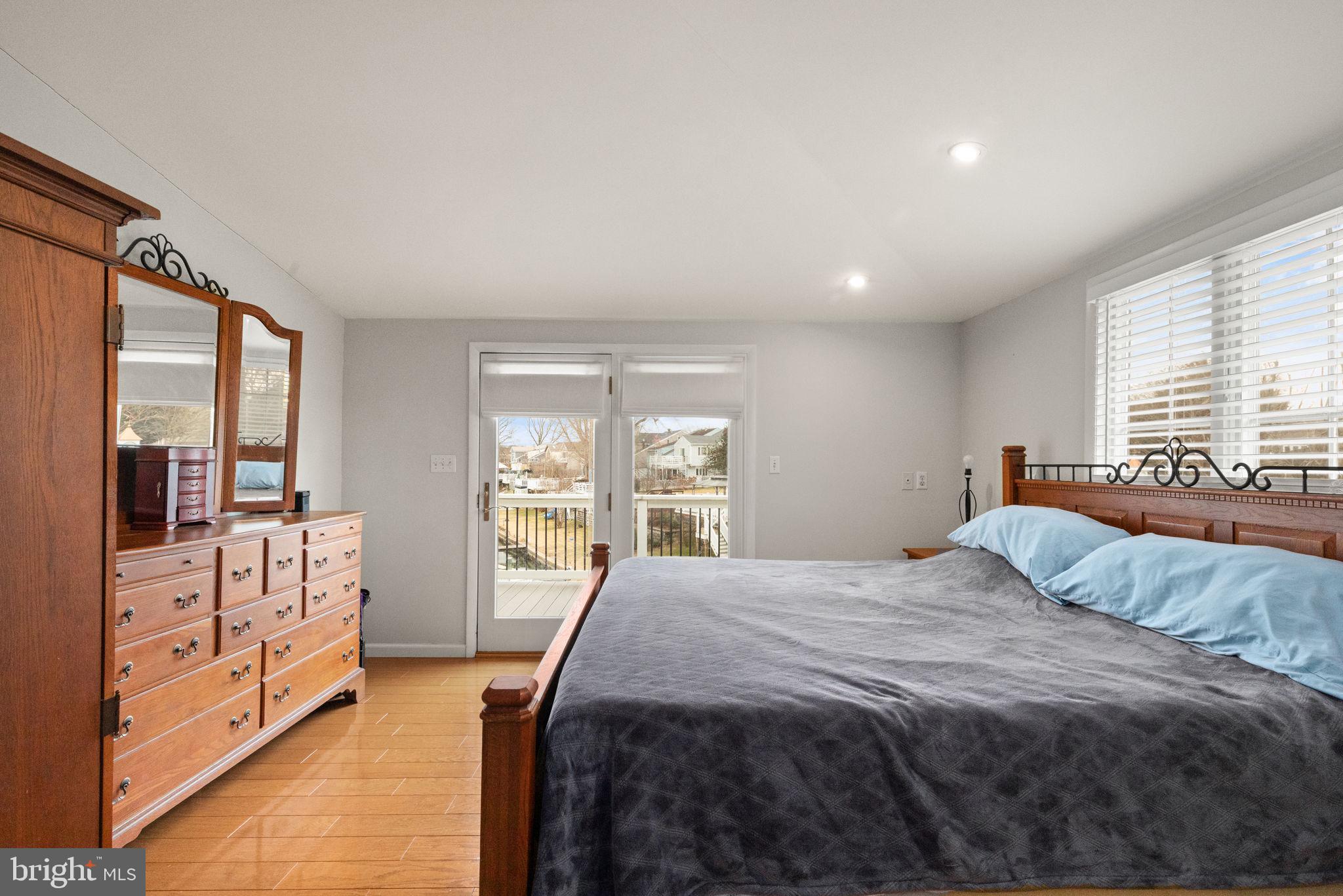 RUMSEY ISLAND - Residential