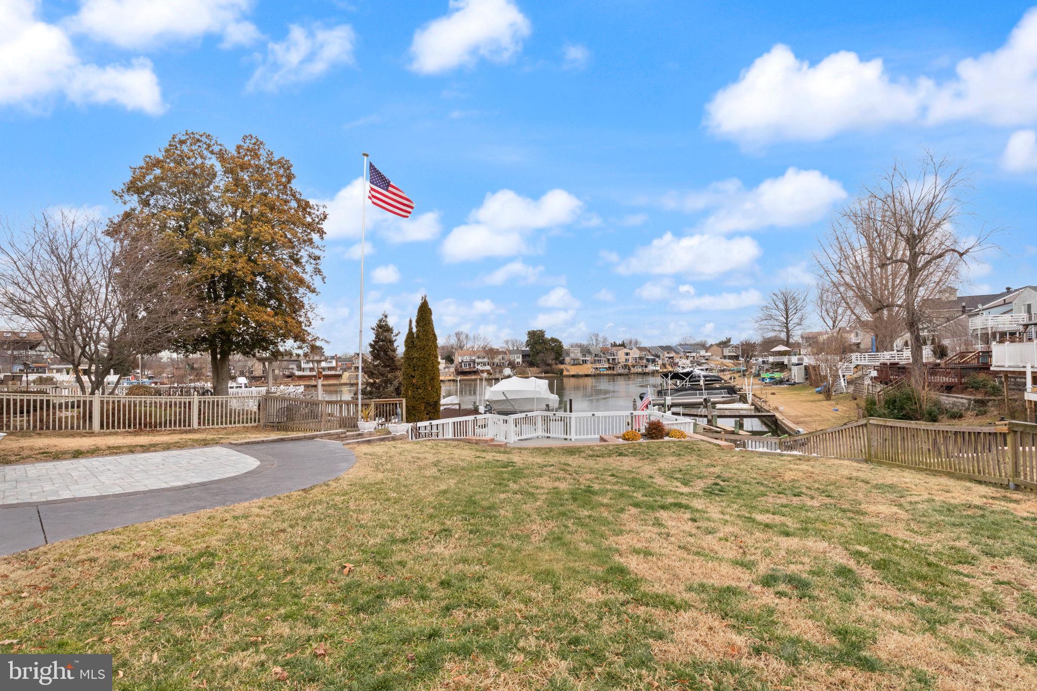 RUMSEY ISLAND - Residential