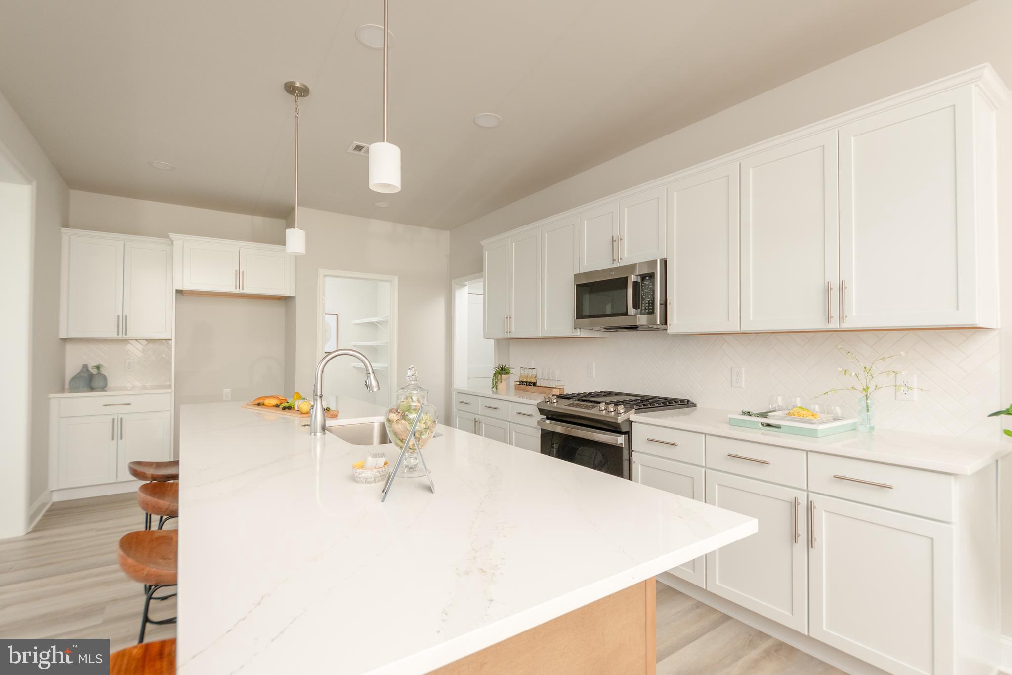 CROSSGATES - Residential