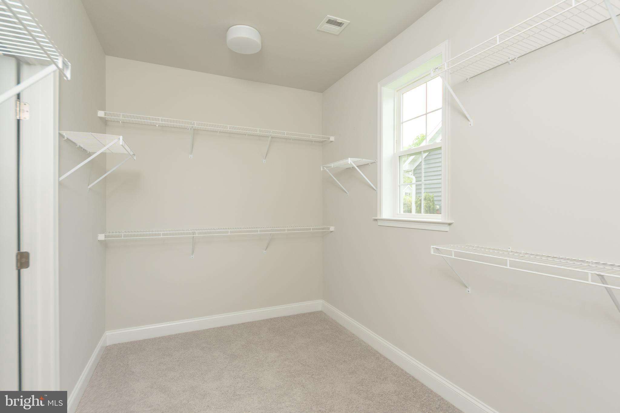 CROSSGATES - Residential