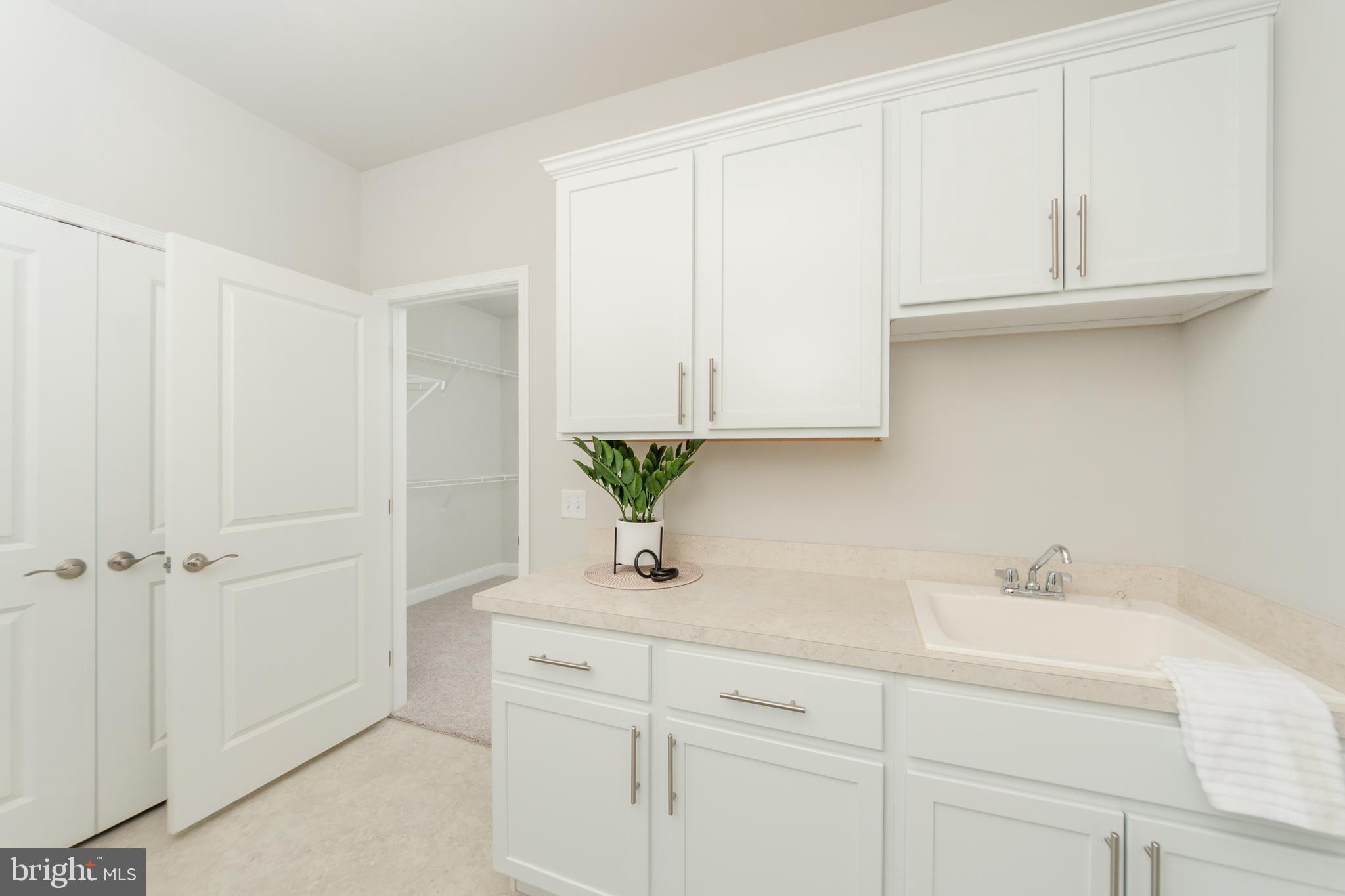 CROSSGATES - Residential