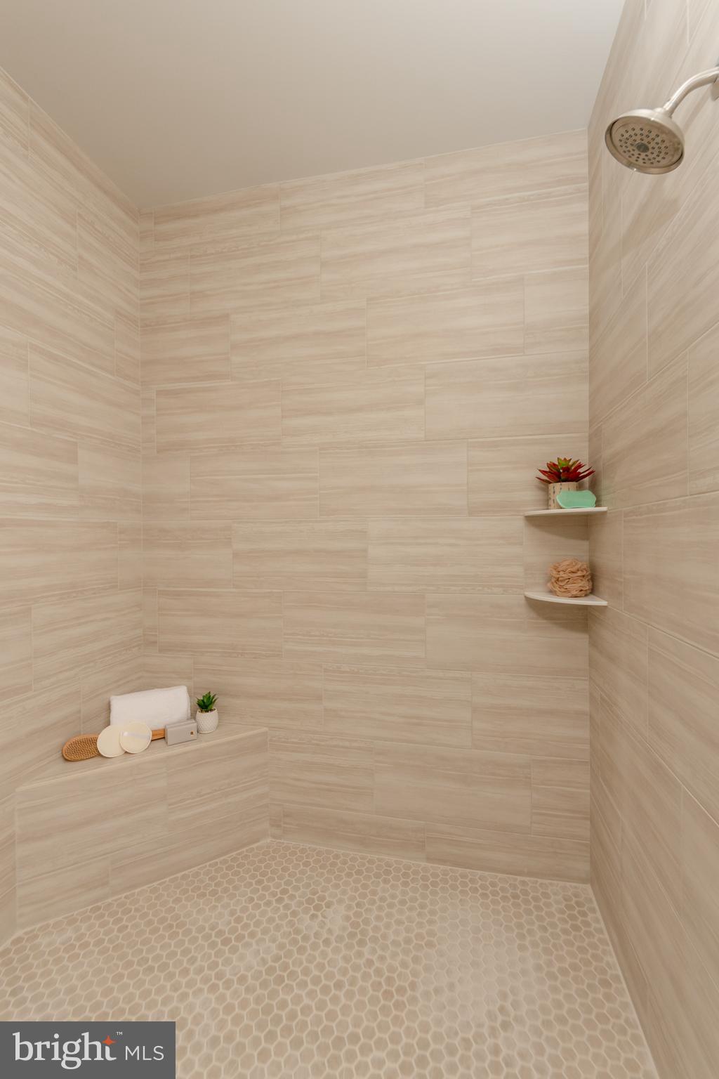CROSSGATES - Residential